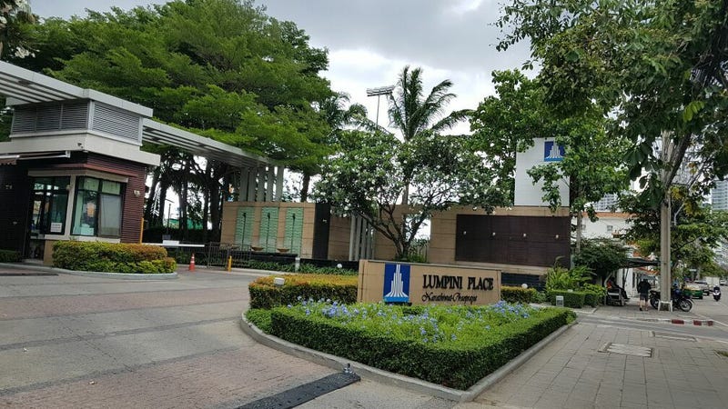 /international/th/centerstage-studio-rama-3-chong-nonsi-yan-nawa-bangkok-10120-thailand-yan-nawa-bangkok-340000029561/