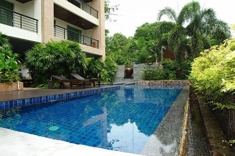 /international/th/ashmore-holdings-co-ltd-the-regent-pratumnak-144-119-soi-phra-tamnak-1-nong-prue-bang-lamung-chon-buri-20150-tha-nong-prue-chon-buri-340000032646/