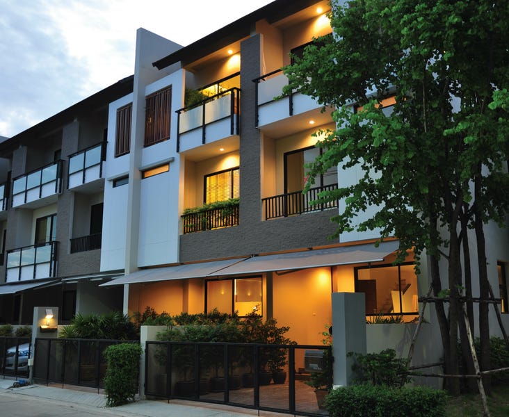 /international/th/42-10-soi-8-kho-lat-phrao-bangkok-10230-thailand-lat-phrao-bangkok-340000228057/