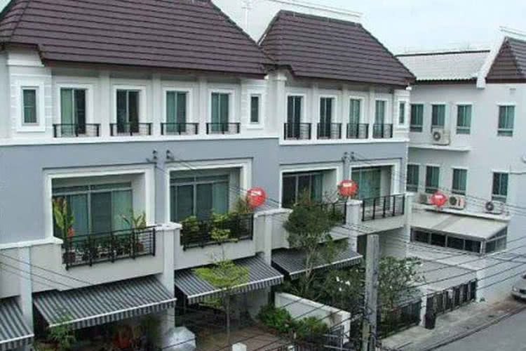 /international/th/soi-muban-ban-klang-mueang-urbanion-rama-9-wong-waen-thap-chang-saphan-sung-bangkok-10240-tha-thap-chang-bangkok-340000026086/