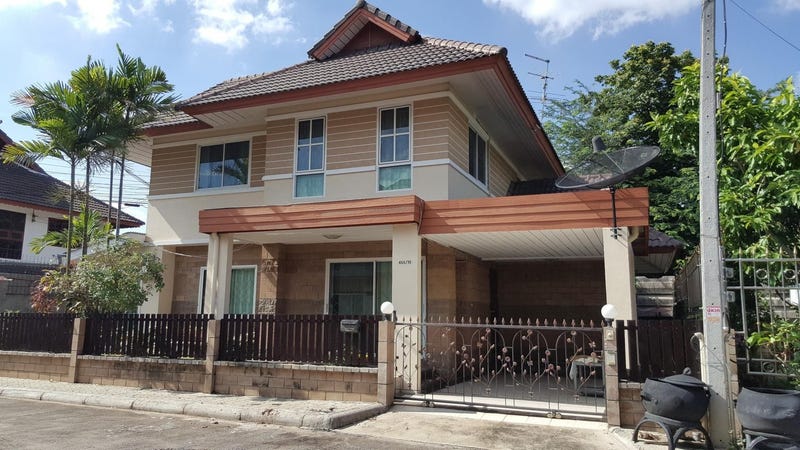 /international/th/pak-kong-shop-serene-ville-muthi-6-san-phra-net-san-sai-chiang-mai-50210-thailand-san-sai-chiang-rai-340000130034/