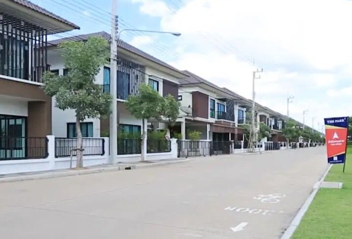 /international/th/highway-35-bang-krachao-mueang-samut-sakhon-samut-sakhon-74000-tha-bang-krachao-samut-sakhon-340000083068/