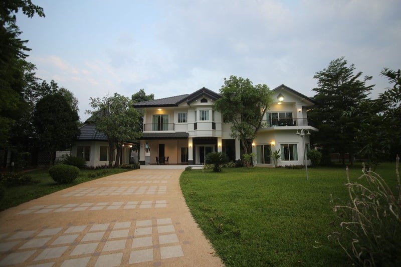 /international/th/soi-5-muthi-8-ban-du-chiang-rai-57100-thailand-chiang-rai-changwat-chiang-rai-340000105752/