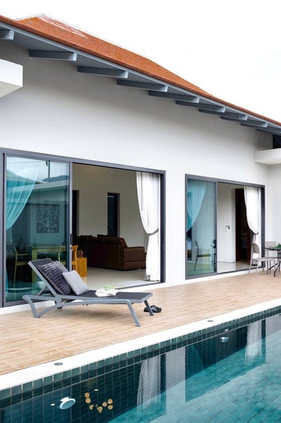 /international/th/soi-mittraphap-choeng-thale-thalang-phuket-83110-tha-choeng-thale-phuket-340000019612/