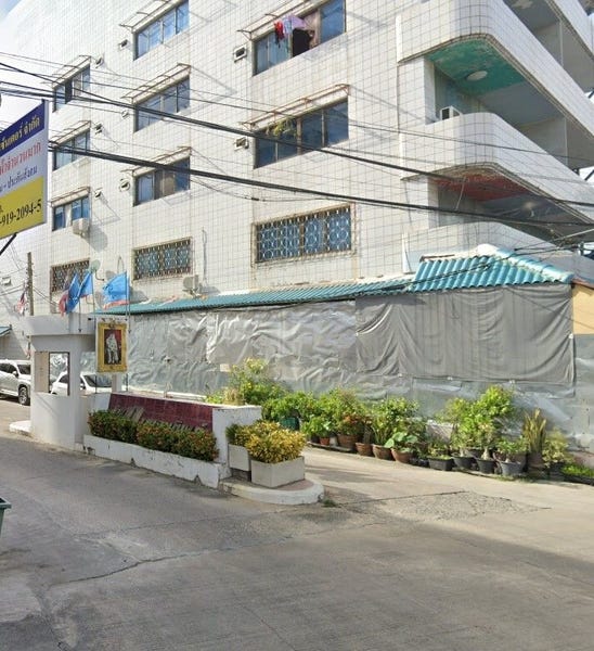 /international/th/37-9-phraya-suren-road-bang-chan-khlong-sam-wa-bangkok-10510-thailand-khlong-sam-wa-bangkok-340000146203/