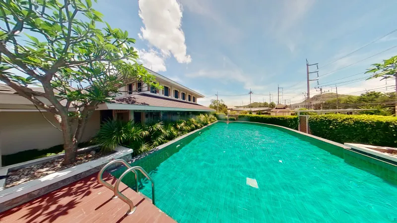 /international/th/98-106-moo-14-hin-lek-fai-hua-hin-prachuap-khiri-khan-77110-tha-hin-lek-fai-prachuap-khiri-khan-340000204930/