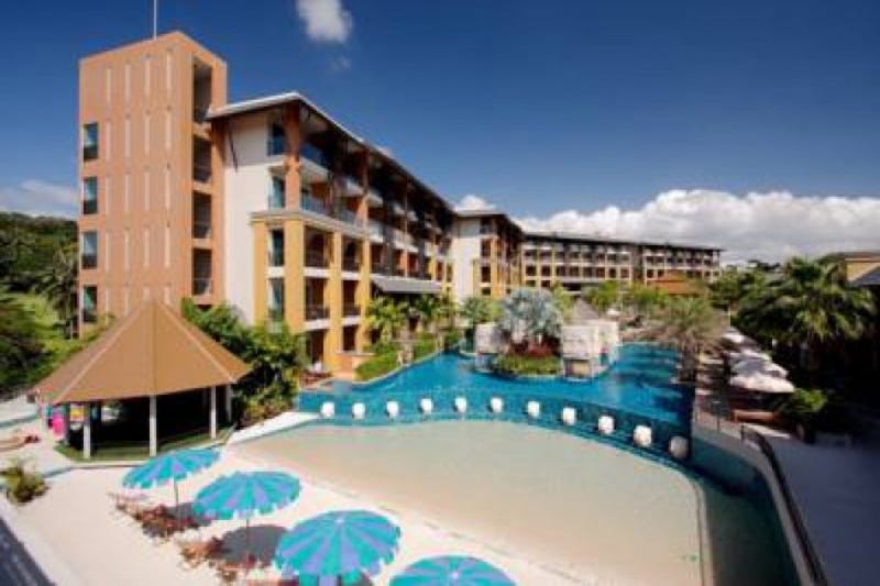 /international/th/phuket-4009-rural-rd-rawai-mueang-phuket-phuket-83130-tha-rawai-phuket-province-340000043381/