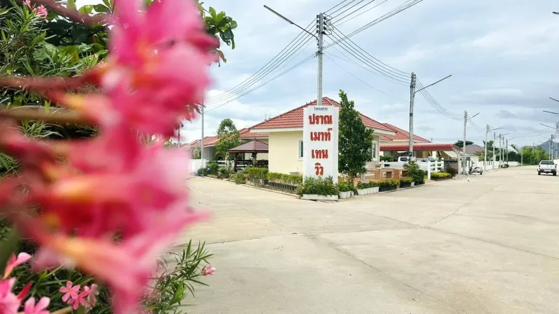 /international/th/77120-prachuap-khiri-khan-tha-n-a-prachuap-khiri-khan-340000046371/