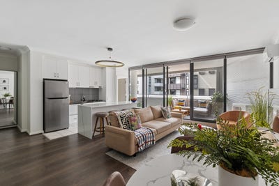 /international/au/205-11a-lachlan-street-waterloo-nsw-150238996/