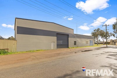 /international/au/15-17-joffre-street-junee-nsw-205265015/