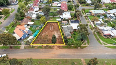 /international/au/108-coppleridge-drive-elizabeth-vale-sa-204639496/