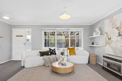 /international/au/208-hall-road-carrum-downs-vic-151903732/