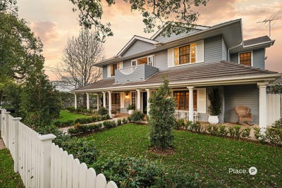 /international/au/42-laurel-avenue-chelmer-qld-152206064/