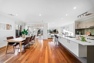 /international/au/36-monticello-meander-landsdale-wa-151851040/