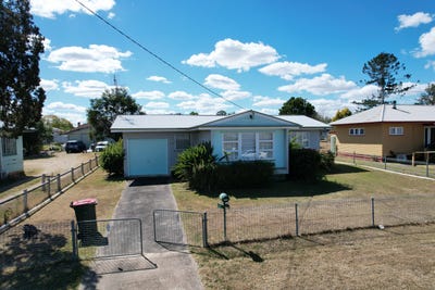 /international/au/28-harm-street-murgon-qld-152175600/