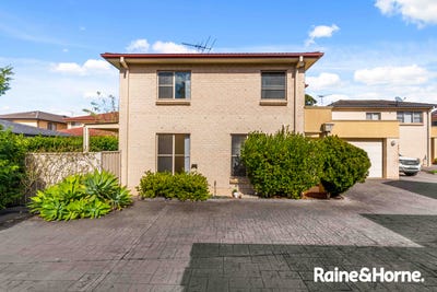 /international/au/8-6-bangalow-pl-hoxton-park-nsw-152138996/