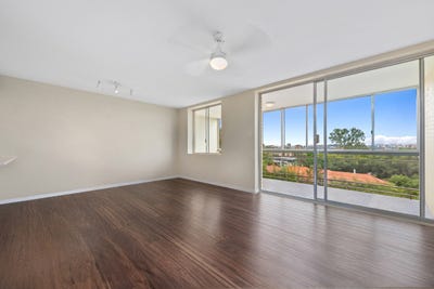 /international/au/10-15-19-bellevue-terrace-st-lucia-qld-152342644/