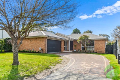 /international/au/3-manuka-court-frankston-south-vic-152268808/