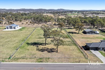 /international/au/35-37-jacob-drive-warwick-qld-205264295/