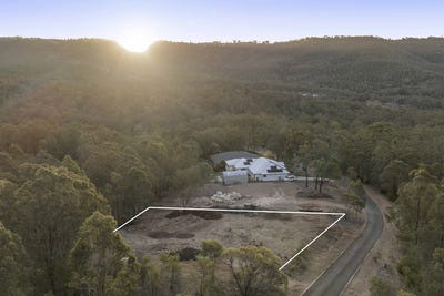 /international/au/lot-6-81-tabletop-road-withcott-qld-205264015/