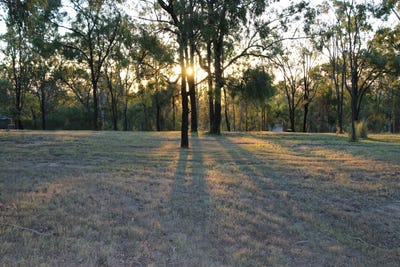 /international/au/14-kingfisher-court-regency-downs-qld-205264307/