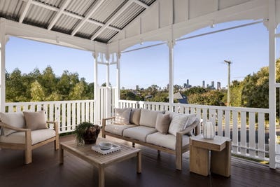 /international/au/16-norwood-street-toowong-qld-151395912/
