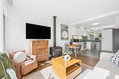 /international/au/1-70-71-nepean-highway-seaford-vic-152262908/