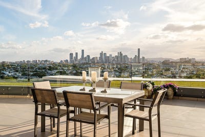 /international/au/4-46-main-avenue-balmoral-qld-152156480/