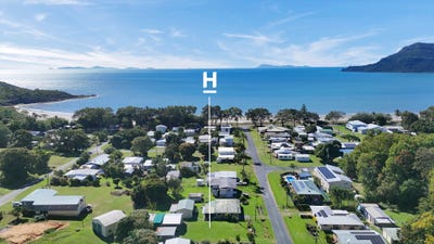 /international/au/14-milkins-street-ball-bay-qld-205265067/