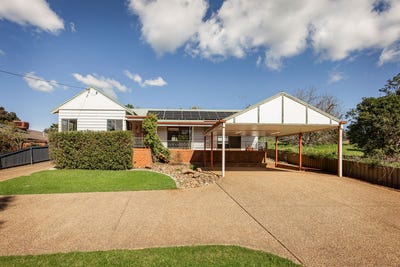 /international/au/1-711-centaur-road-hamilton-valley-nsw-152220924/