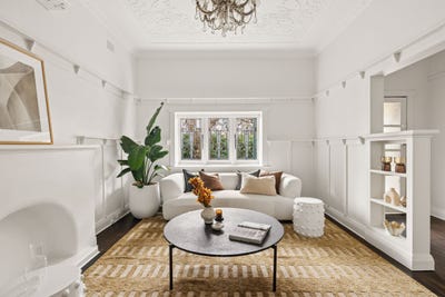 /international/au/47-shaw-street-petersham-nsw-152160616/