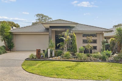 /international/au/28-barrington-chase-sandhurst-vic-152000172/